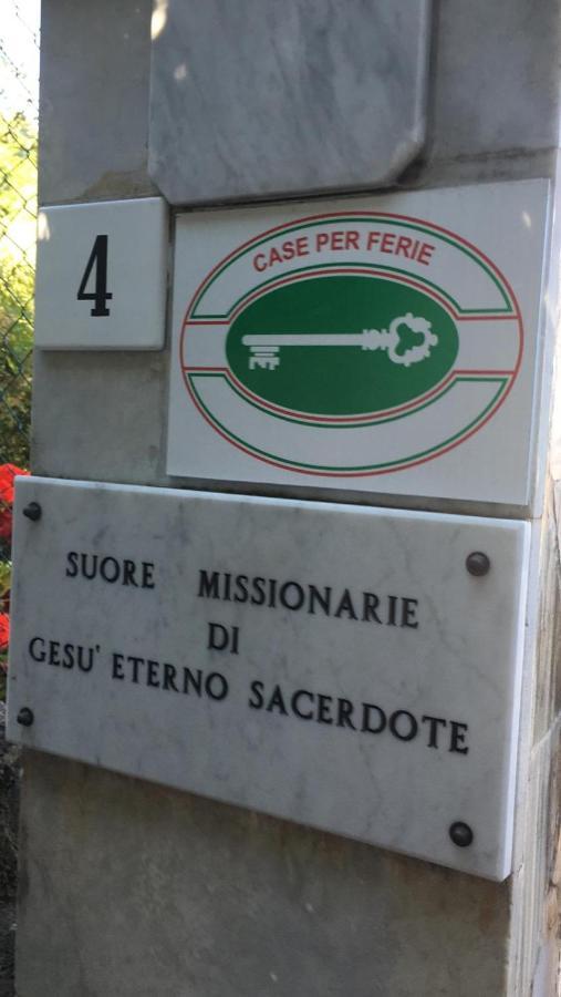 Oasi Regina Pacis *